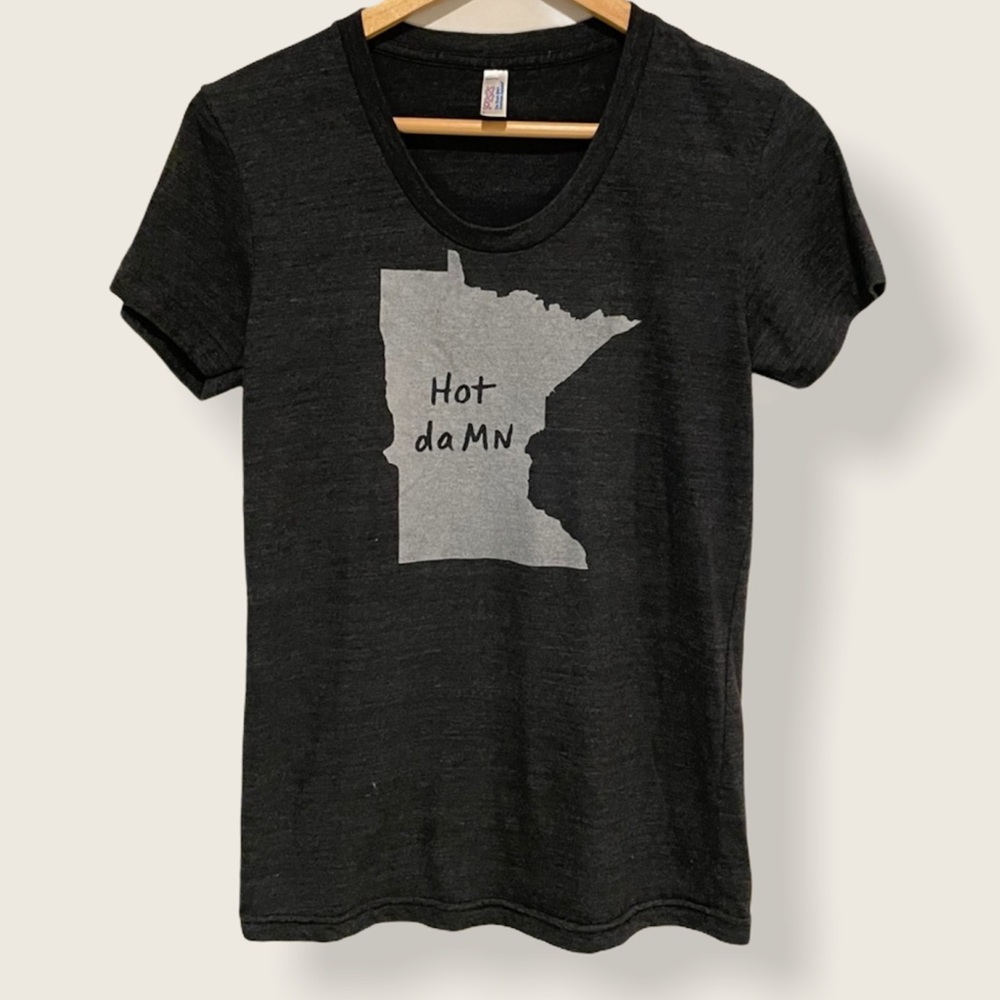 Hot DaMN MN state tee size L
